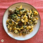 low carb scrambled eggs with frozen mushrooms and spinach