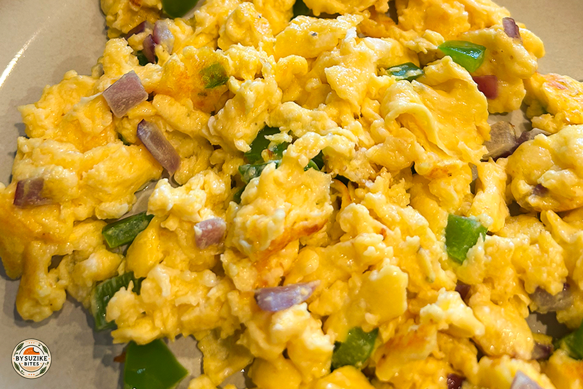 Eggs 1 Scrambled eggs with vegetables on a plate