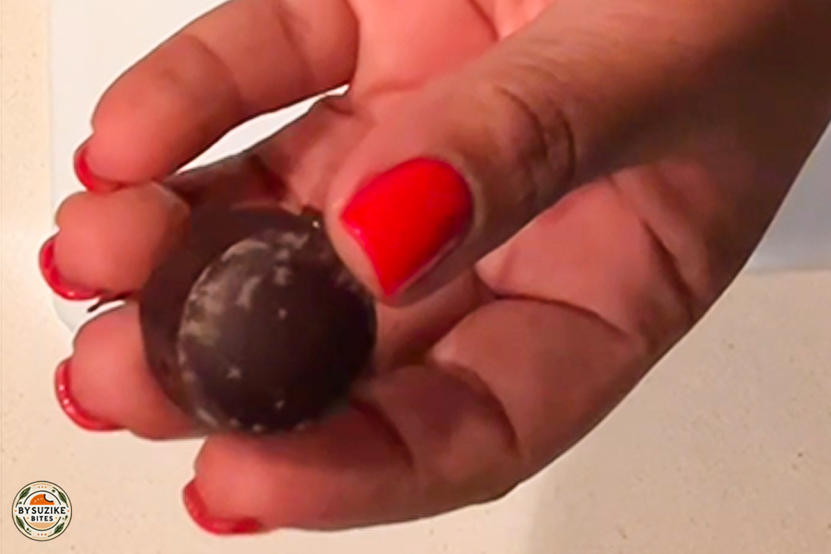 Strawberry PB Bonbons 8 strawberry peanut butter chocolate bonbons
