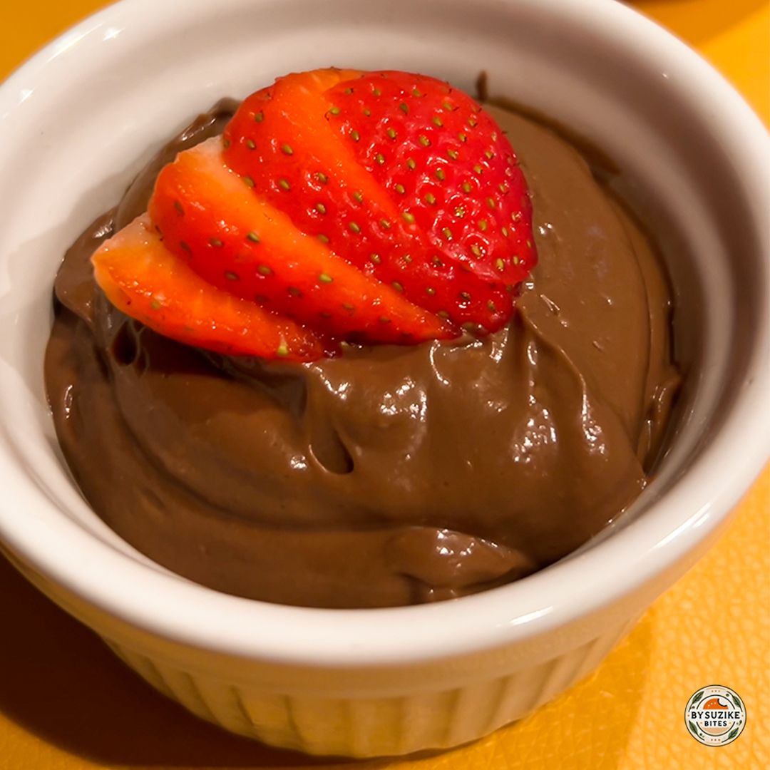 Avocado chocolate mousse (low carb)